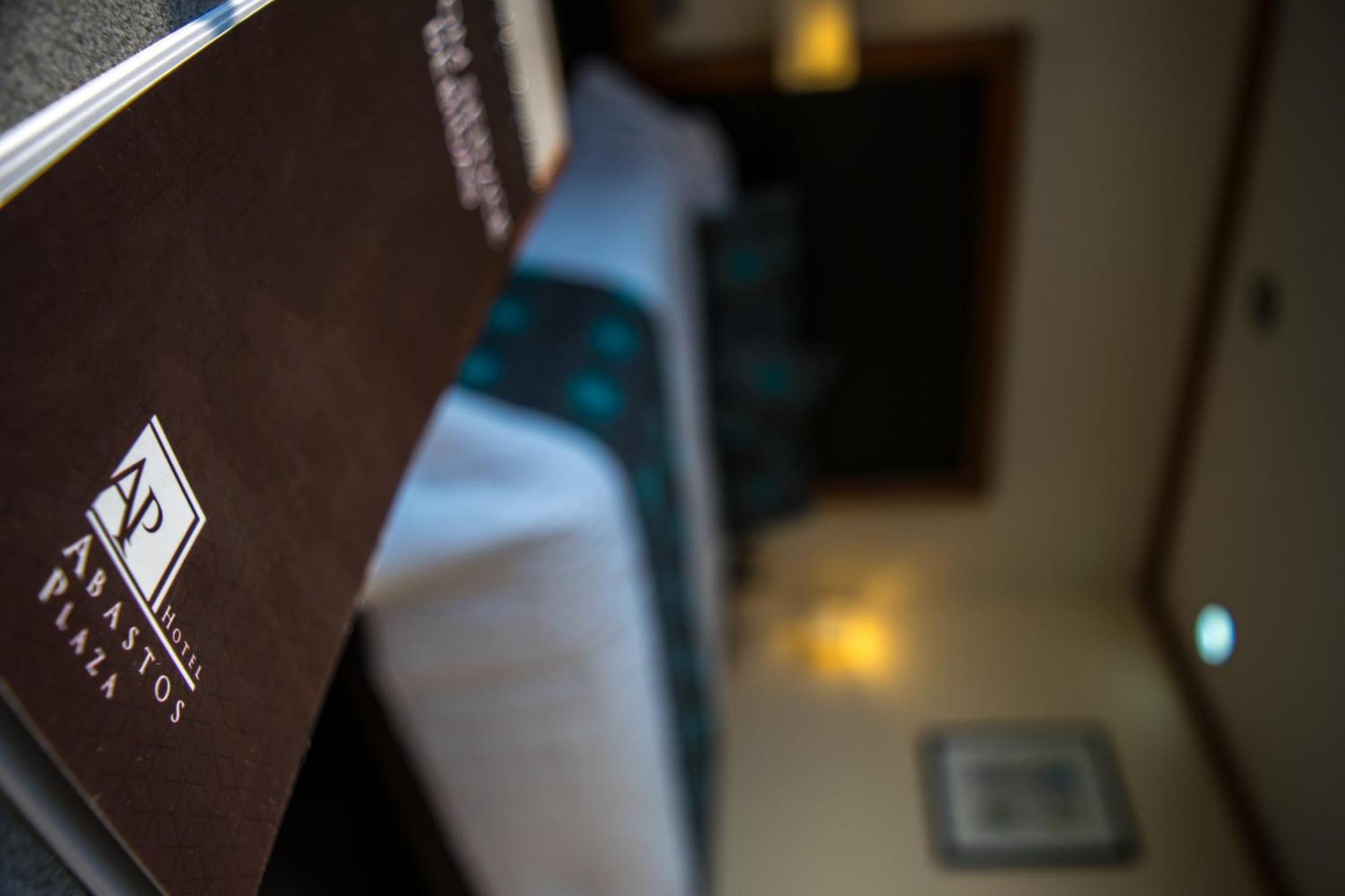Hotel Abastos Plaza Мексико Сити Екстериор снимка
